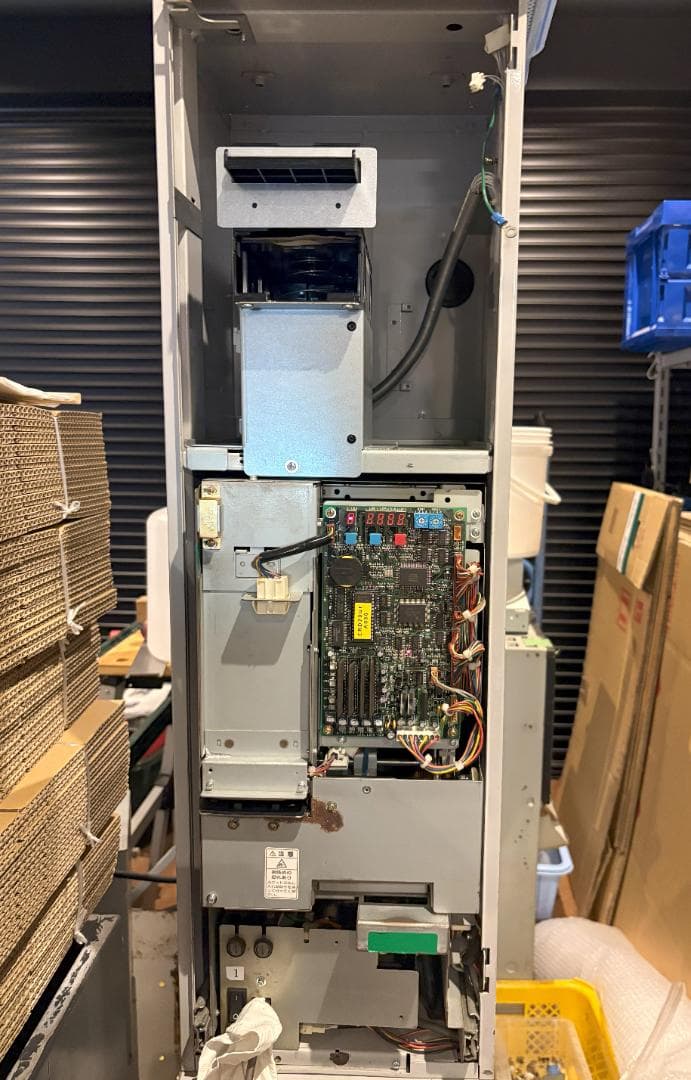 専用　グローリー高額紙幣両替機ERD-20Q専用架台付き①