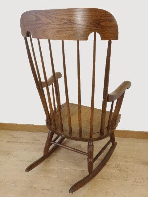 飛騨産業キツツキ　木製　ロッキングチェアーA　再塗装済　ＵＳＥＤ