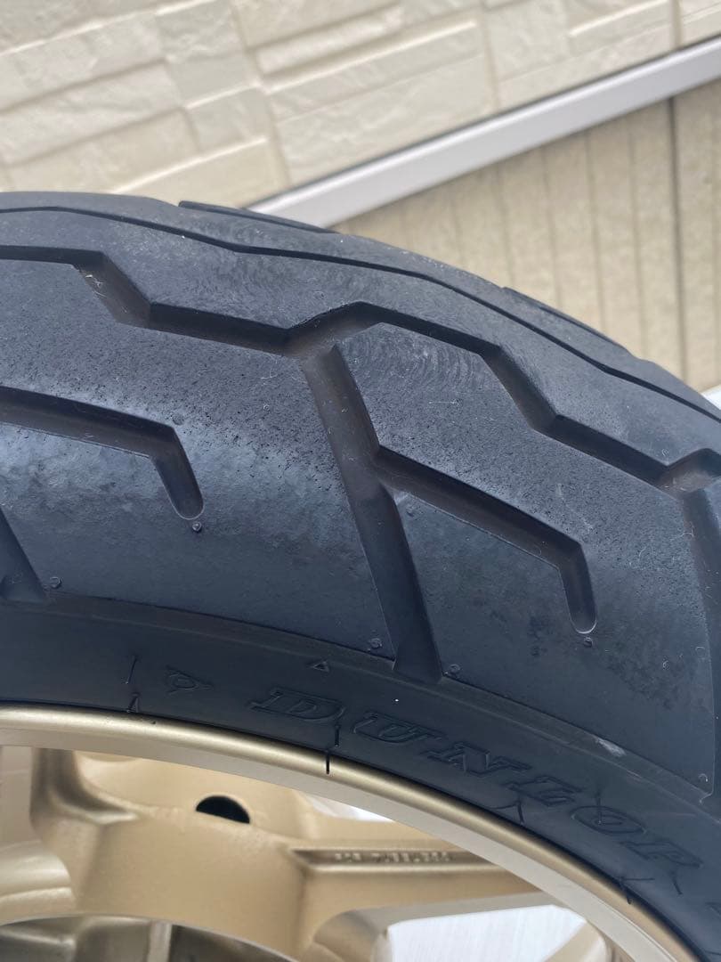 Zaki ゼファー1100 純正ホイール・タイヤ