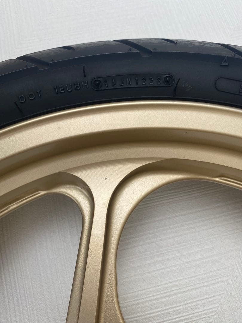 Zaki ゼファー1100 純正ホイール・タイヤ