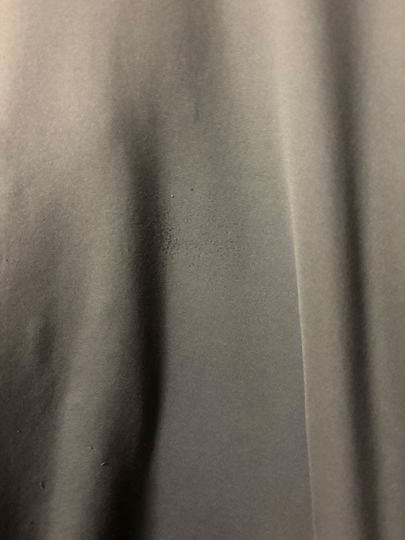 NEUTRALWORKS．PILEUS フーディー