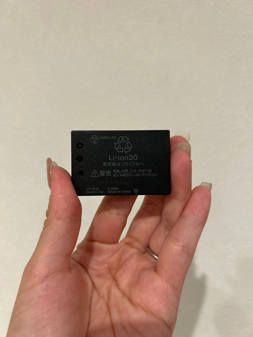 Canon EOS Kiss X7ホワイト 2本レンズ付き