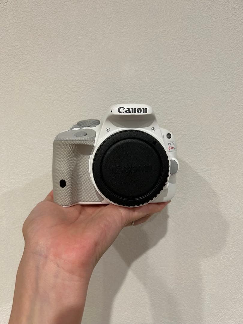 Canon EOS Kiss X7ホワイト 2本レンズ付き