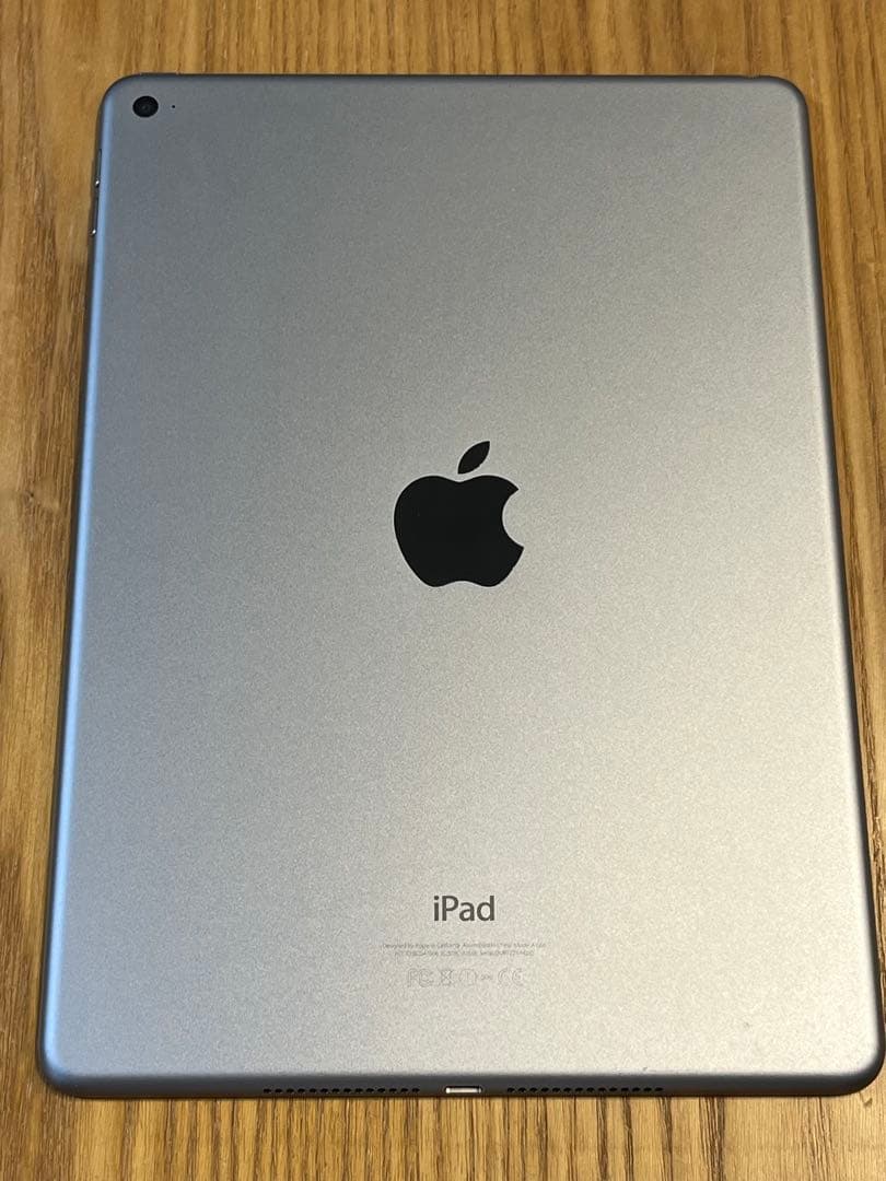 Apple iPad air 2 スペースグレイ32GB Wi-Fi