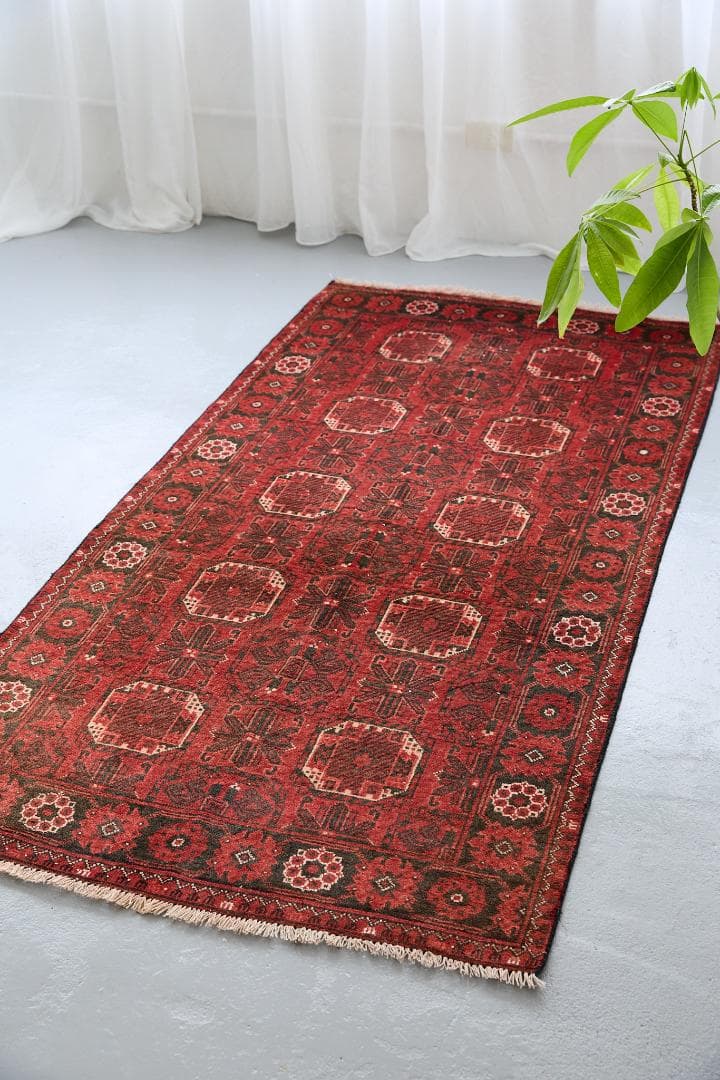 ヴィンテージ絨毯　トライバルラグ　トルクメン族　ウール（193×99cm）赤・黒