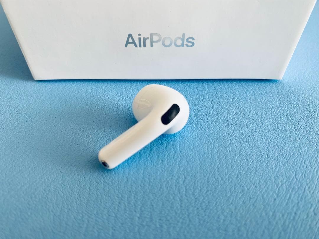AirPods 第4世代 L片耳 左耳のみ イヤホン A3056