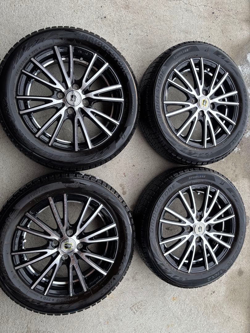 送料込み165/60R15 BLIZZAK VRX2 スタッドレス　バリ山