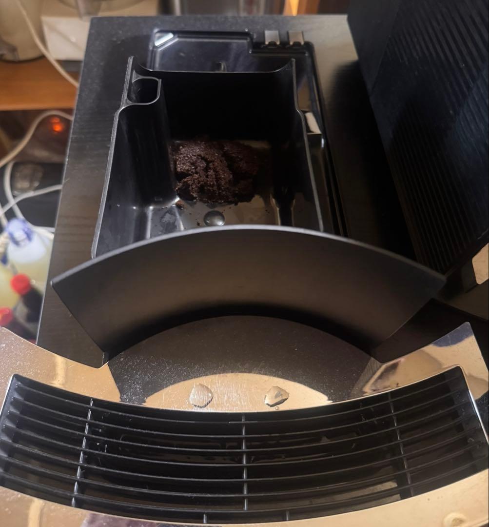 JURA コーヒーマシン エスプレッソ式　E8