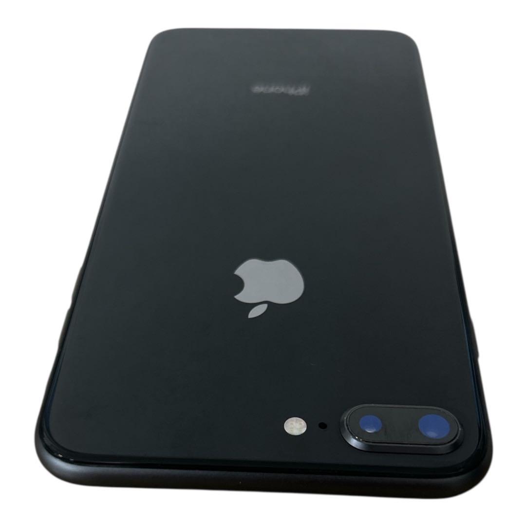 iPhone 8 Plus 64GB スペースグレイSIMロック解除済