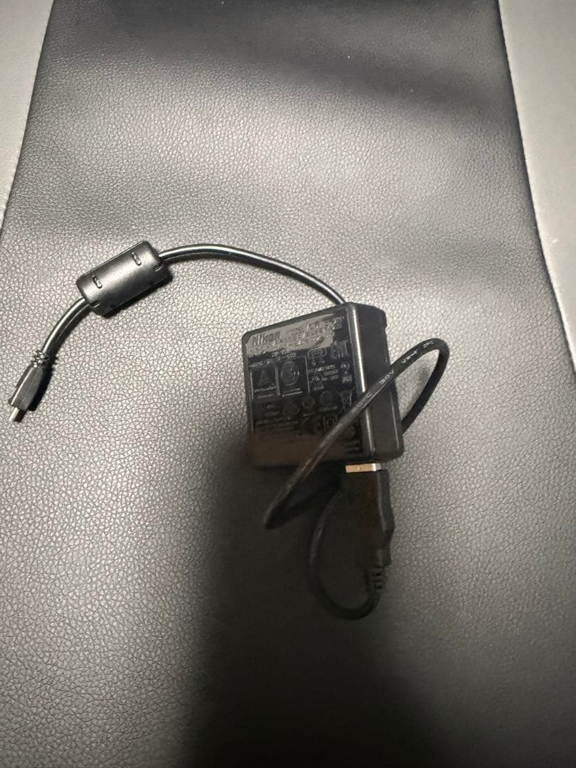 Nikon COOLPIX A100デジタルカメラ【動作確認済み・美品】