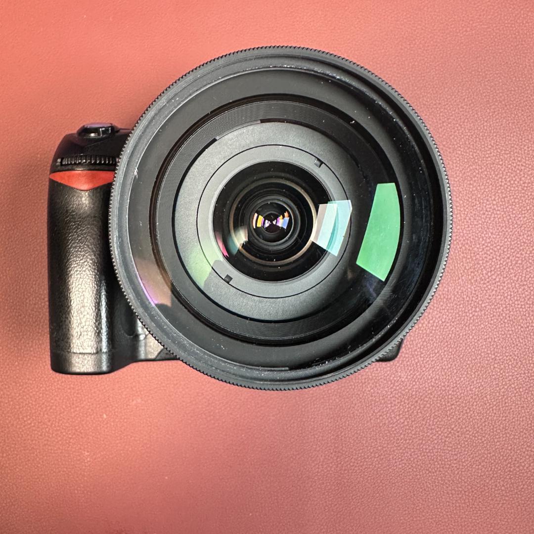 ニコン D70 デジタル一眼レフカメラ 18-70mmレンズ、CF32GB付き