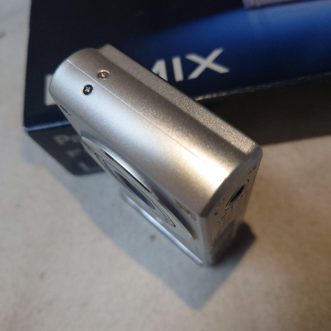 LUMIX FS20．10メガピクセル Panasonicデジタルカメラ