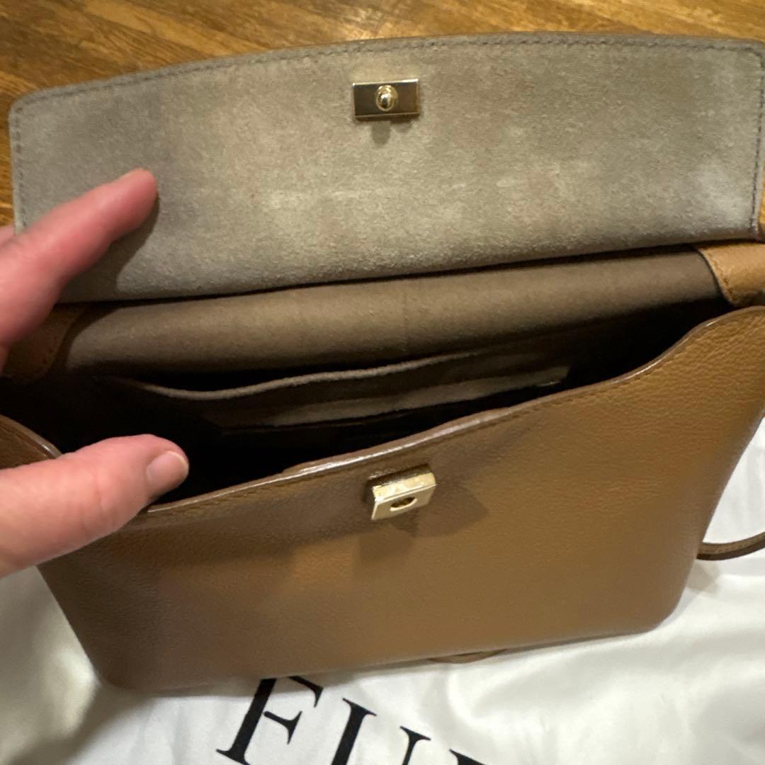 FURLA レザー ショルダーバッグ　　★タイムセール★本日22時まで★