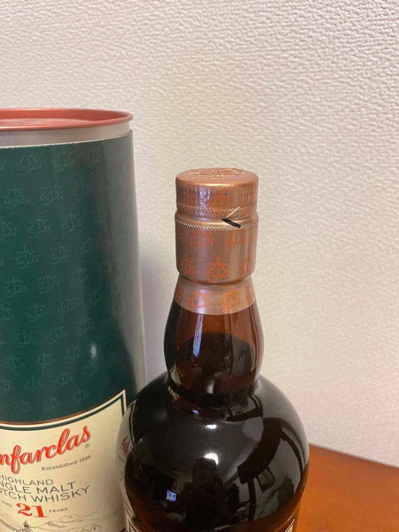 グレンファークラス21年 700ml 箱付き