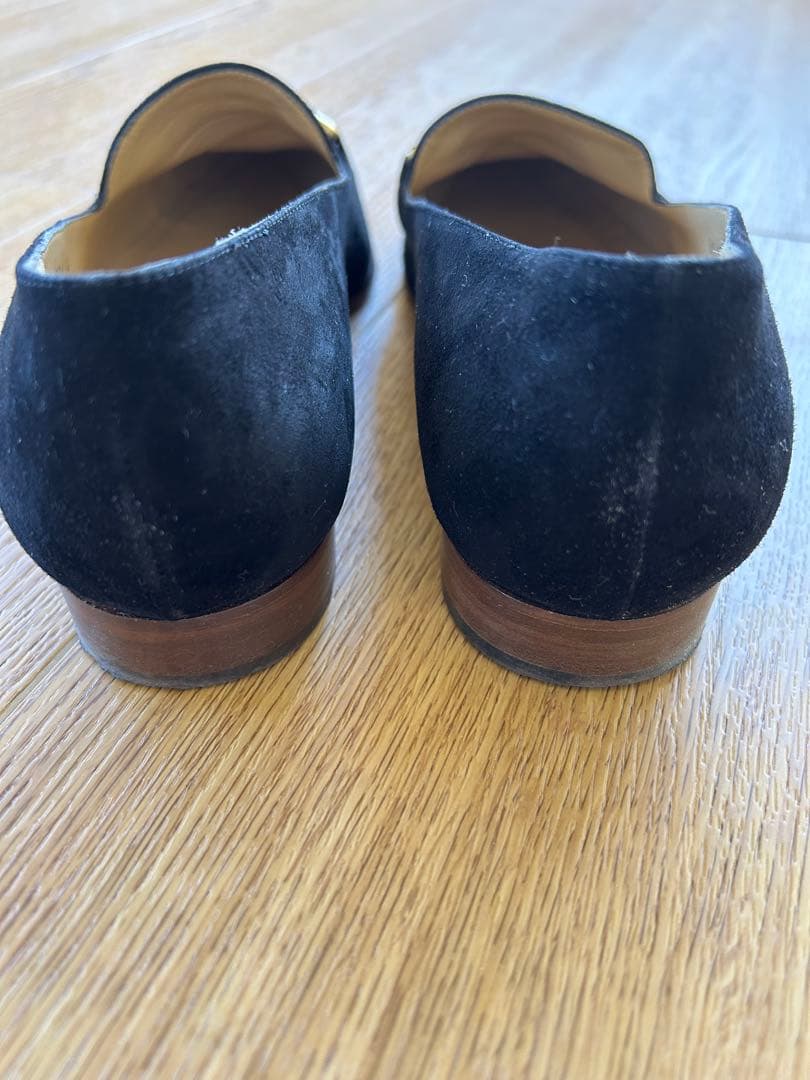 GUCCI ブラック スエード ローファー