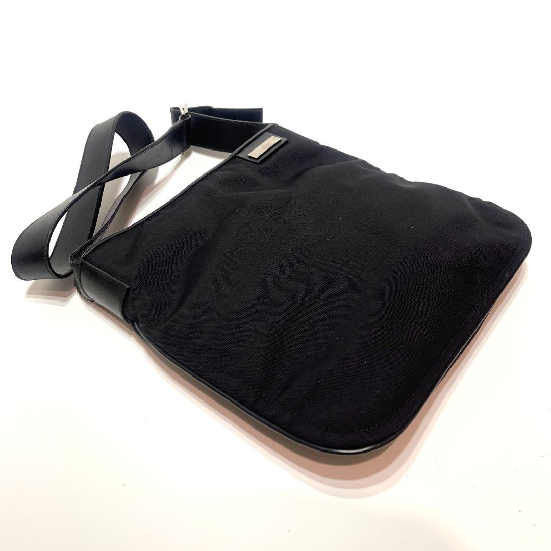 【新春特別価格】　GUCCI グッチ 黒 ショルダーバッグ トム・フォード