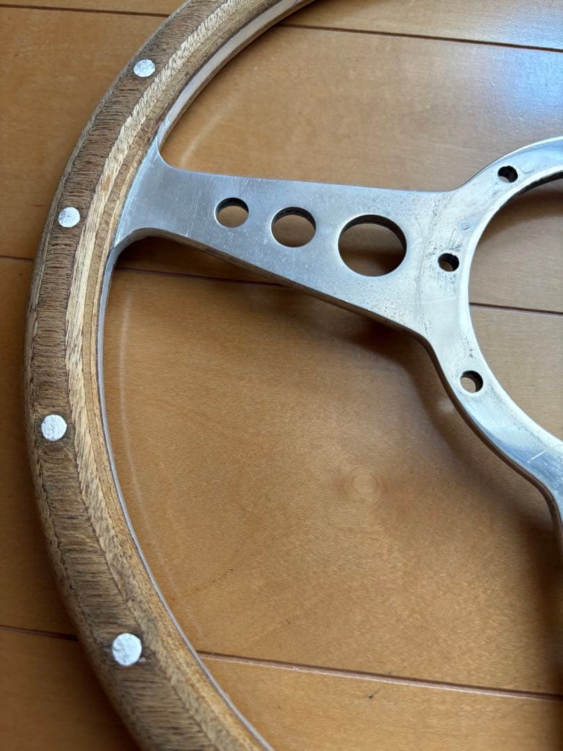 モトリタステアリング（直径33cm）