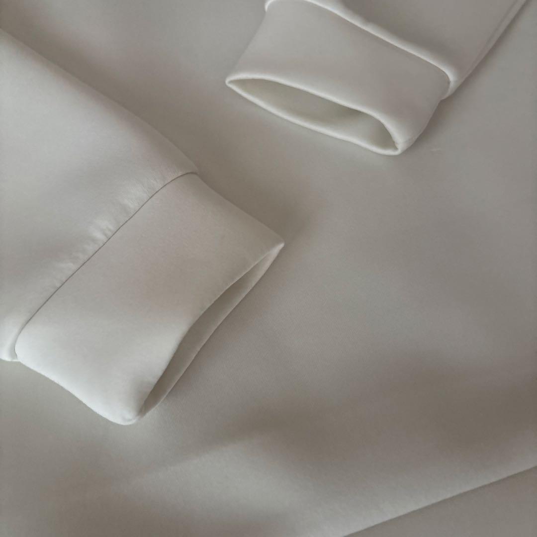 新品未使用　フィラ　トレーナー　ホワイト 長袖　テニス　テニスウェア　Lサイズ