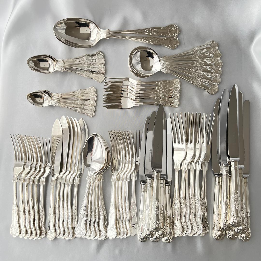 【SPEAR & JACKSON】キングスパターンのディナーフルセット 68本