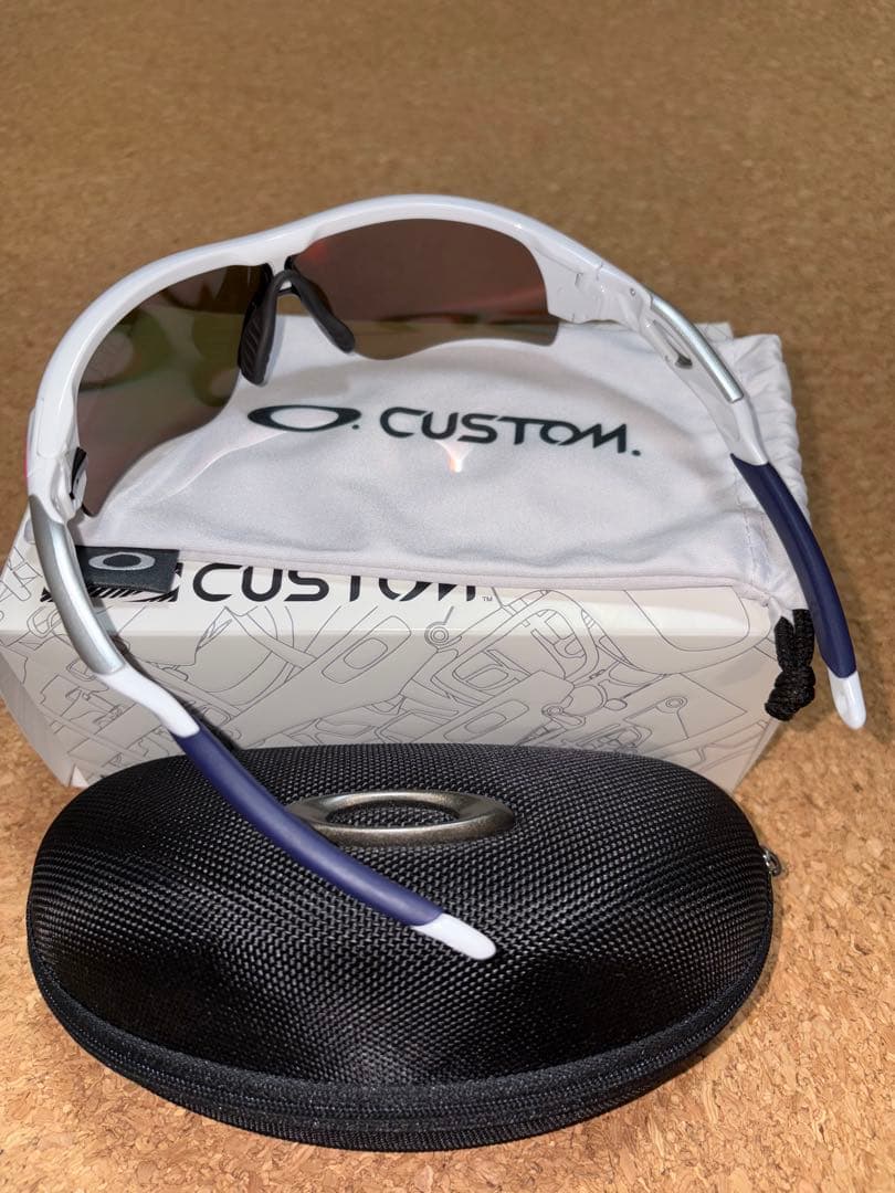 オークリー レーダーロックパス　カスタムモデル