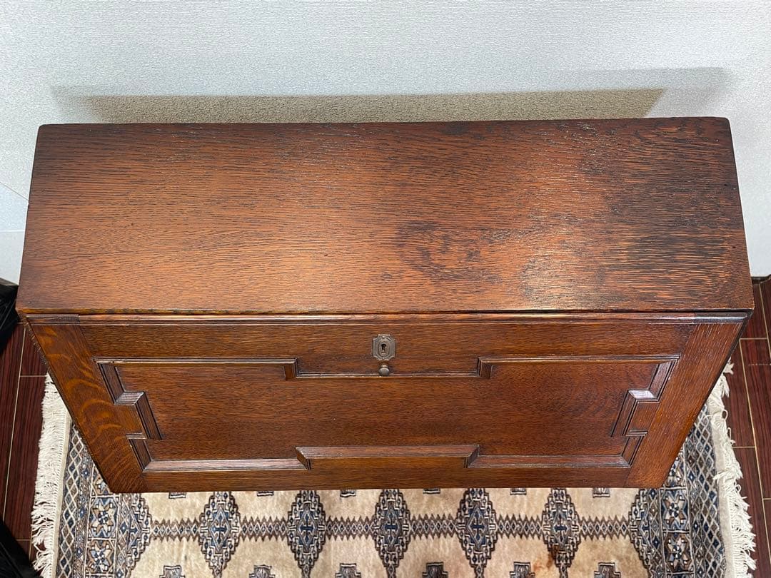 端正なフォルム♪ 英国 アンティーク ライティングビューロー ツイストレッグ