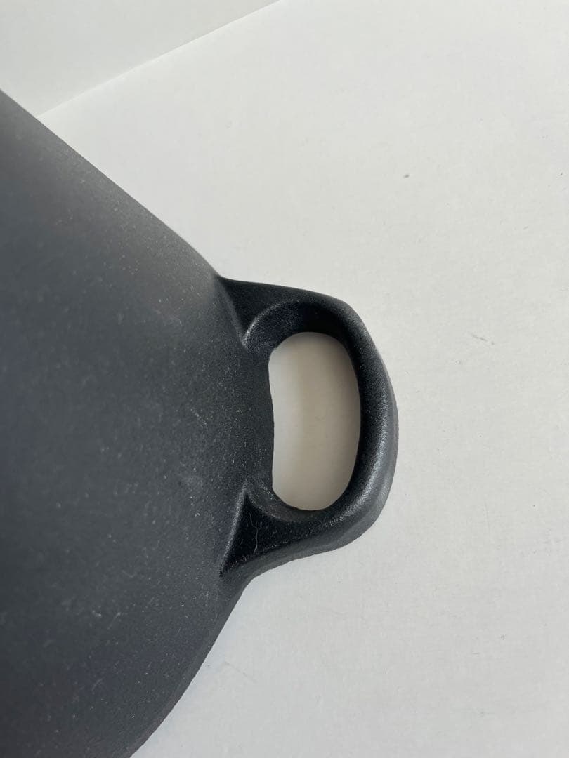 廃盤　ルクルーゼ　ココットオーバル 27cm マットブラック