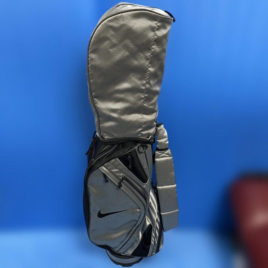 Nike ゴルフキャディバッグ シルバー 年末値下げ中
