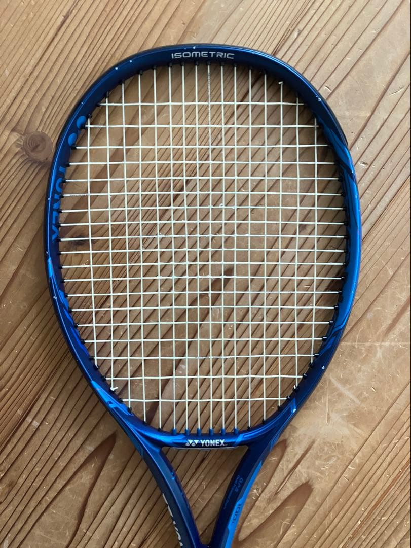 国内正規品　美品　ヨネックス　イーゾーン　100 L G2 キリオス