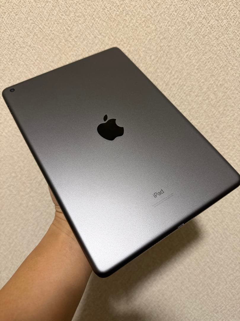 iPad第9世代　64GB スペースグレー Wi-Fiモデル