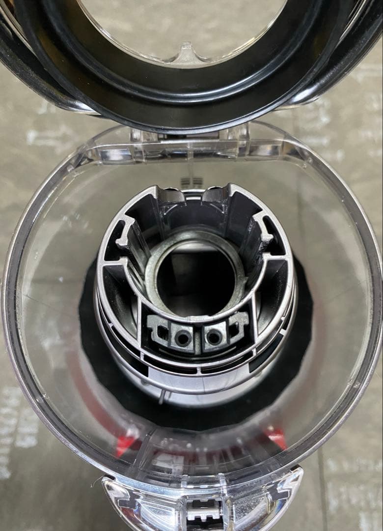 【徹底整備済・動作保証付】ダイソンV11 SV14 本体のみ