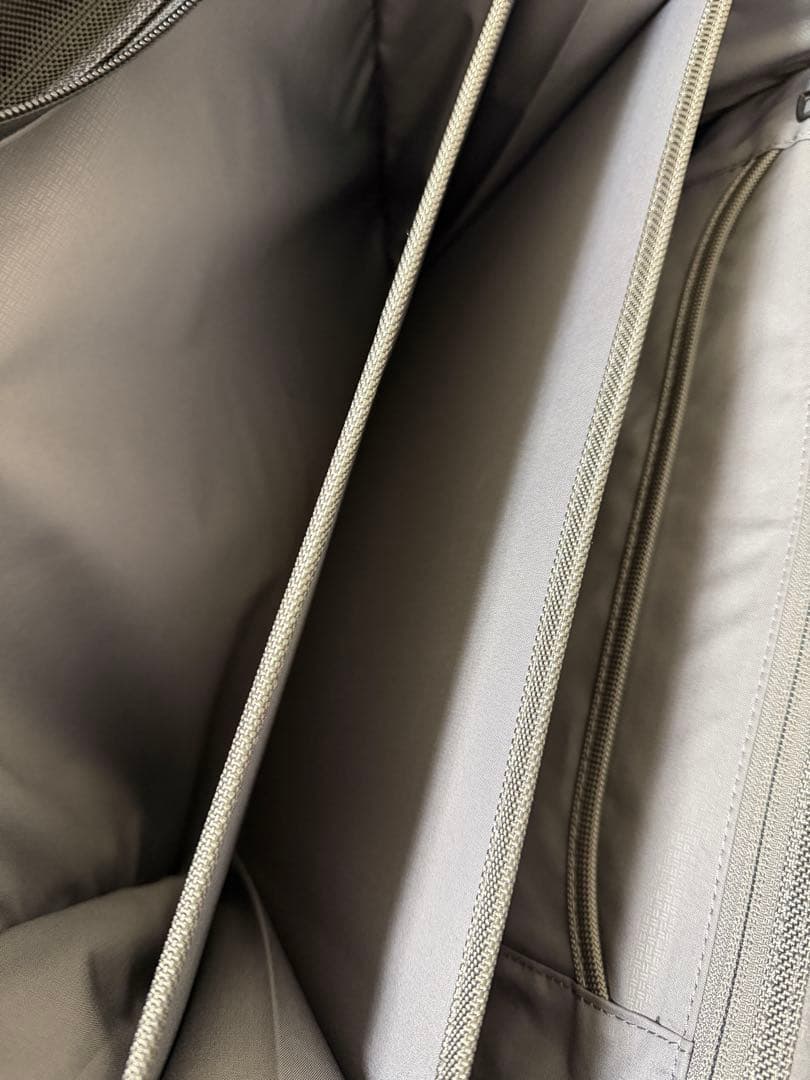 TUMI アルファ　エクスパンダブル・オーガナイザー・ラップトップ・ブリーフ