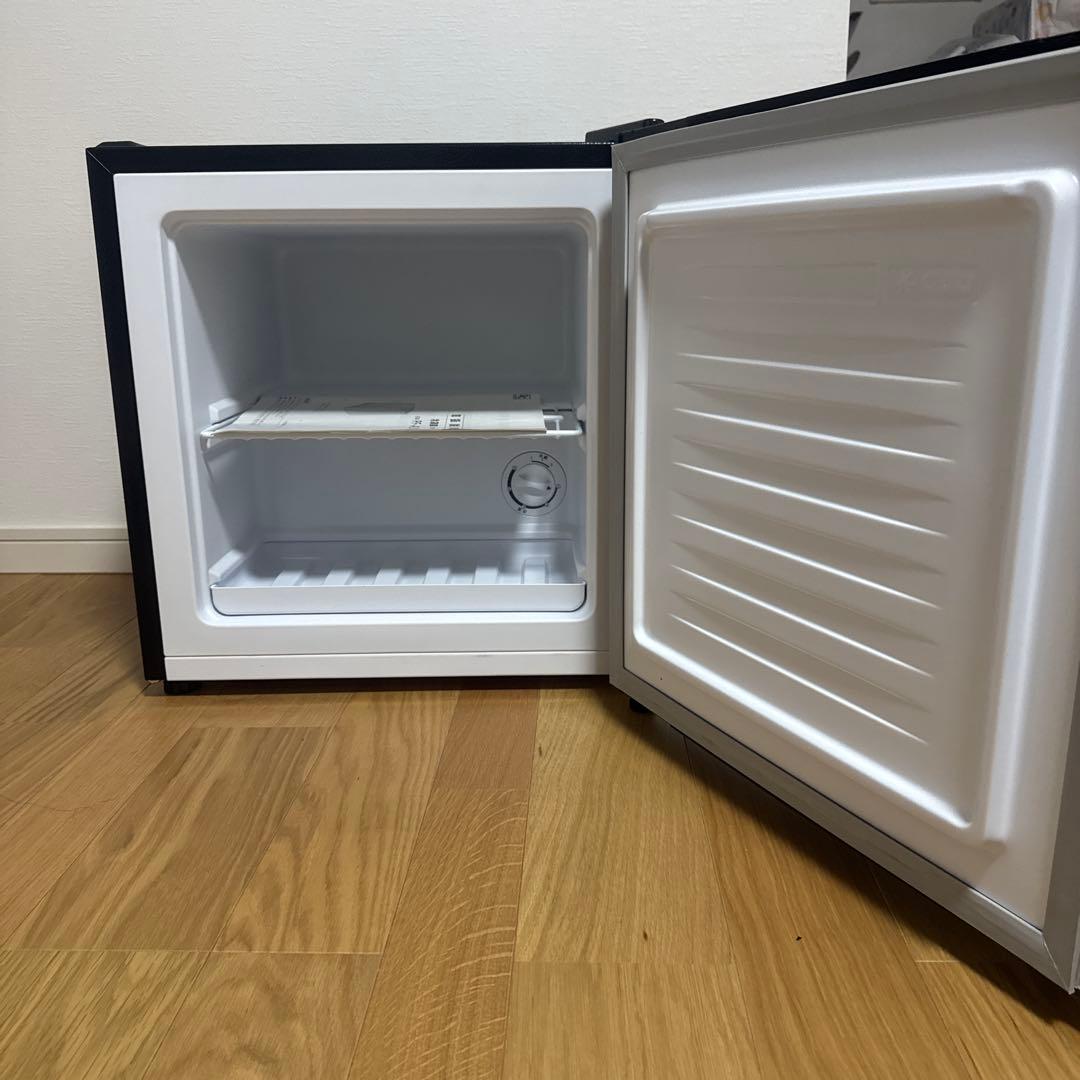 [美品] アイリスオーヤマ　冷凍庫　PF-A31FD-M