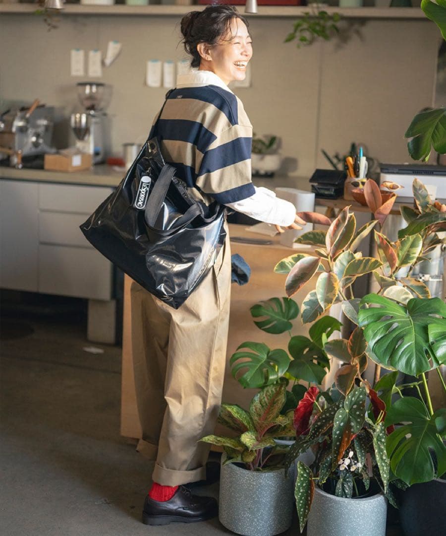 【ひとりっぷ(R)×LeSportsac】EASY EDITOR'S TOTE2