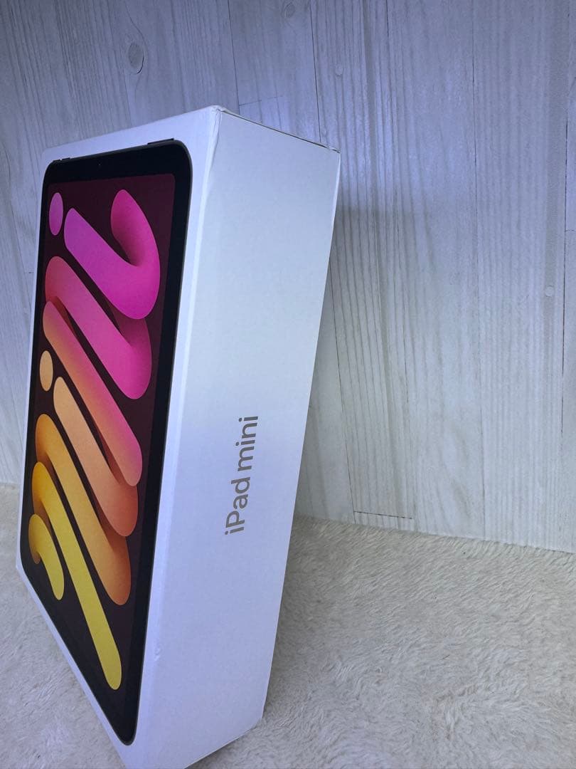 iPad mini第7世代　Wi-Fi 128GB Starlight