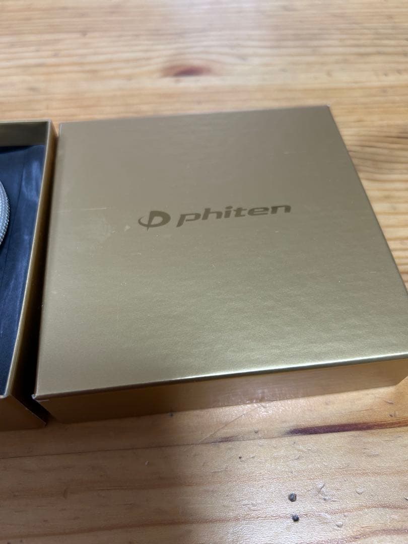 ファイテン RAKUWA 磁気ネックレス EXTREME