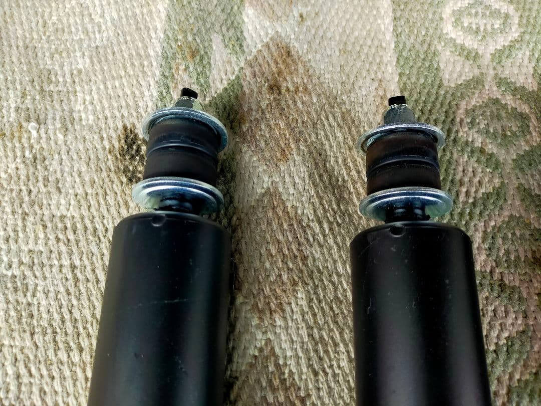 ジムニー　JB64 純正サスペンション　1台分　新車外し