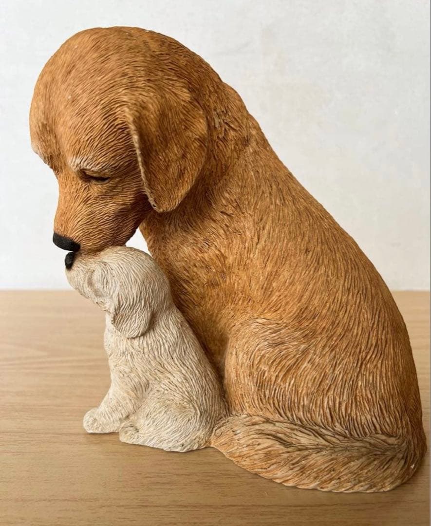 【新品】 サンドラ・ブルー ゴールデンレトリバーの置物(大)