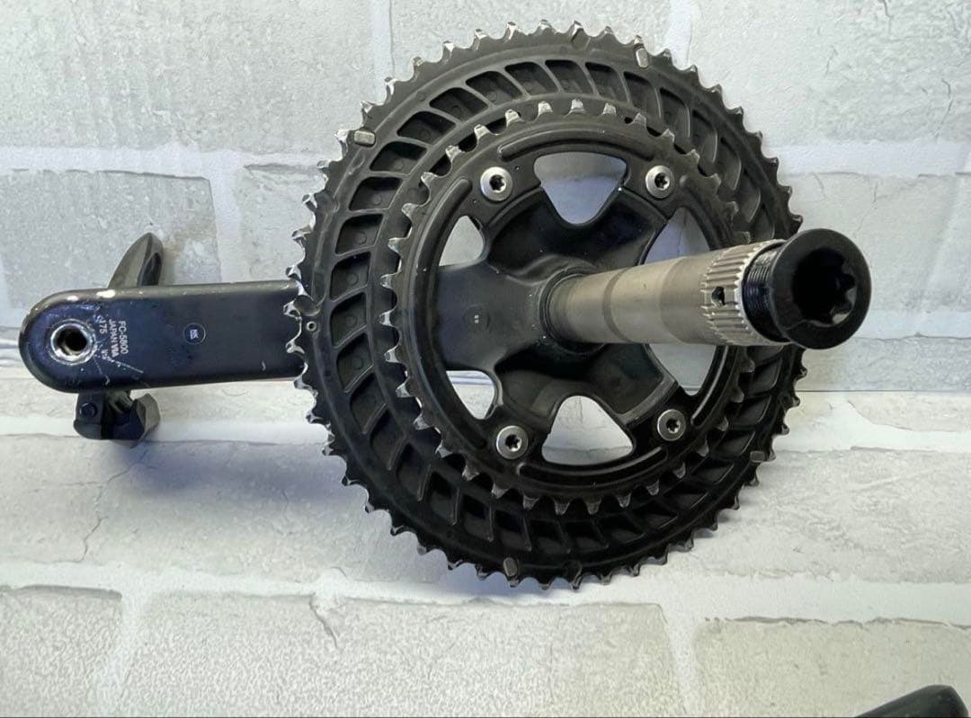 105 5800 クランク　アルテグラ8000 ビンディングペダル