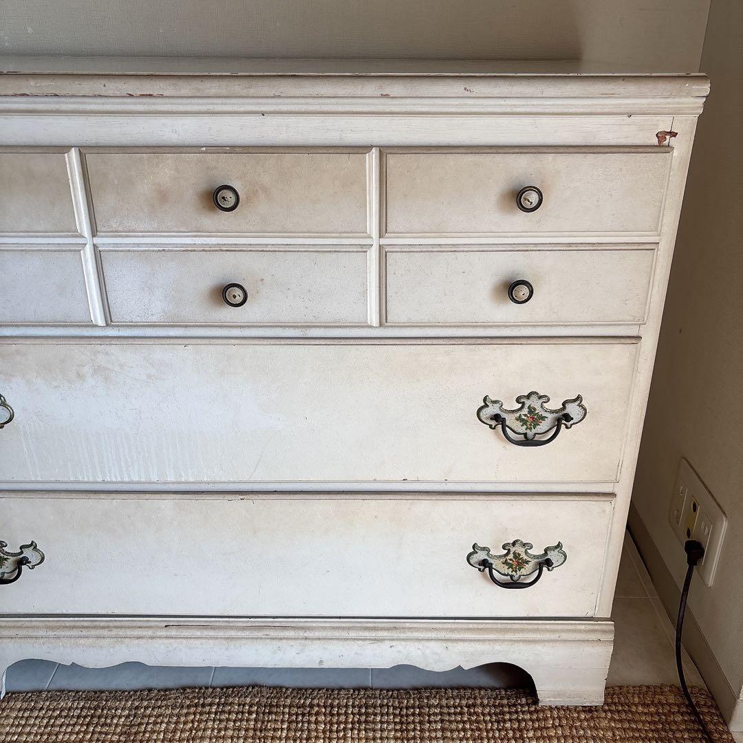 北欧　アンティーク　シャビーシック　チェスト　飾り棚　白家具　フレンチシャビー