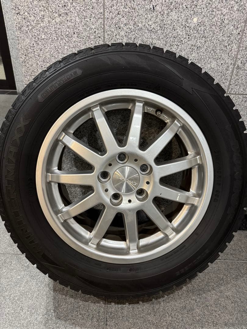 ダンロップ　ウィンターマックス　215/60R16