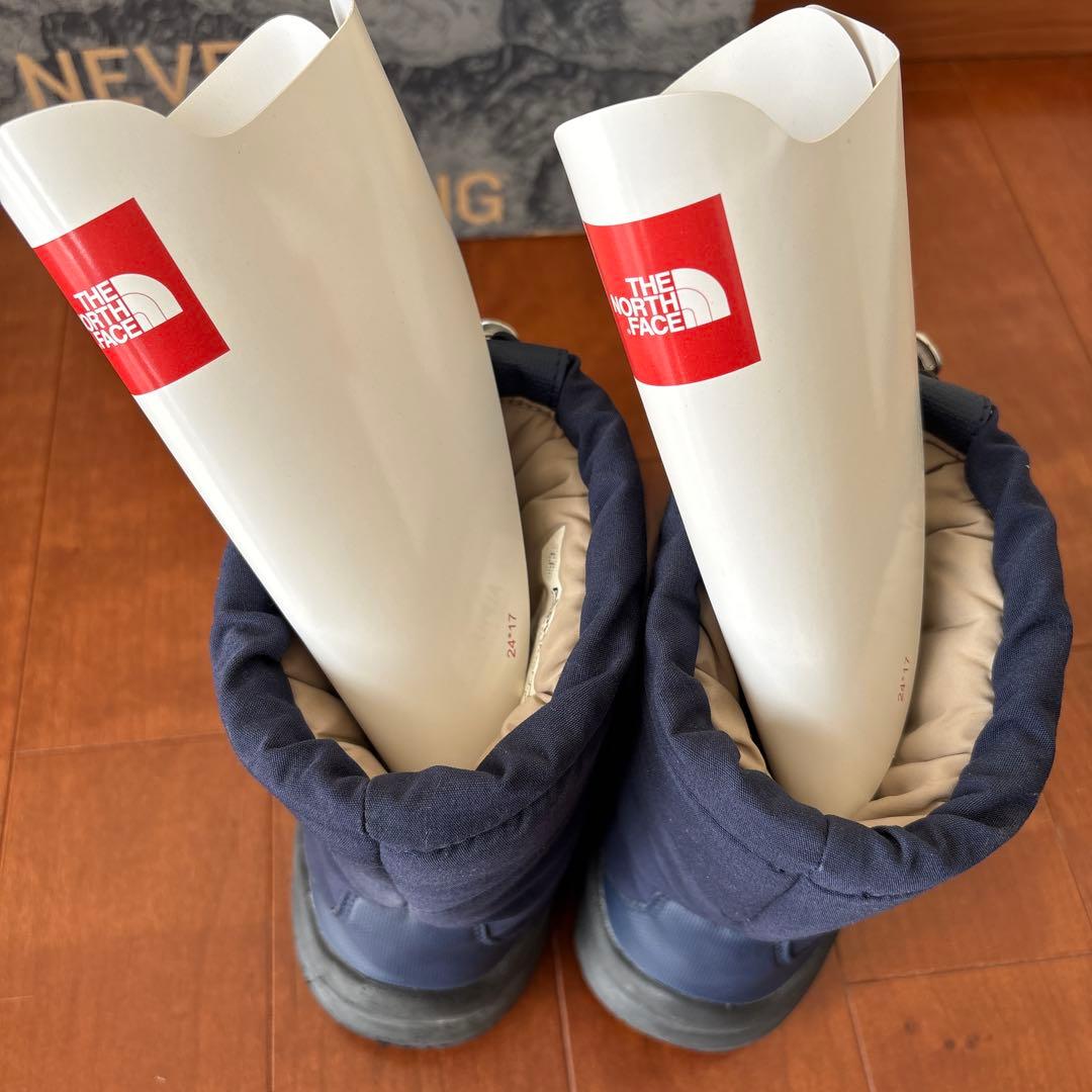 美品ノースフェイスTHE NORTH FACEヌプシ ブーツ24cm防寒ネイビー