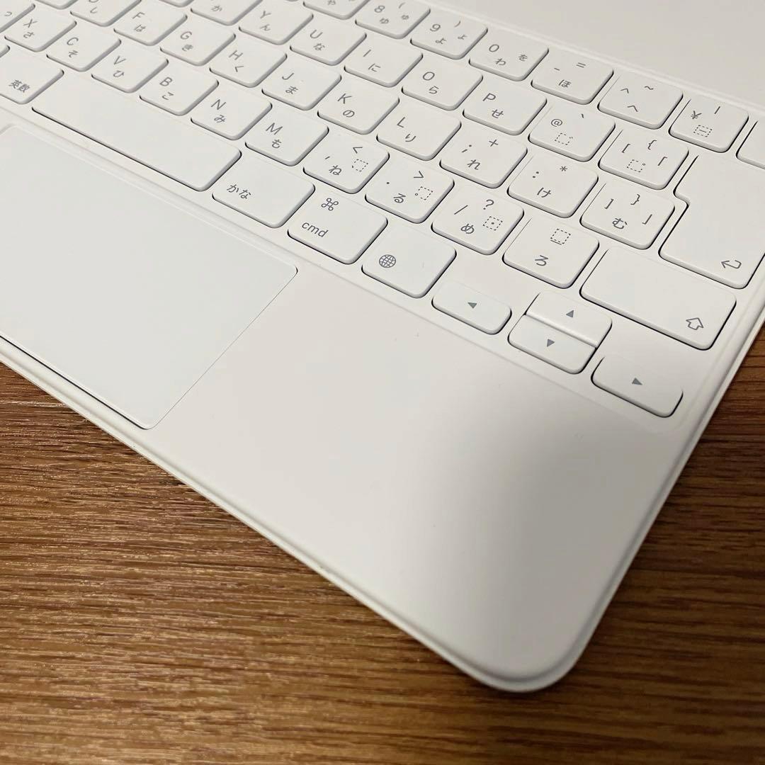 Apple iPad Magic Keyboard 12.9インチ A2480