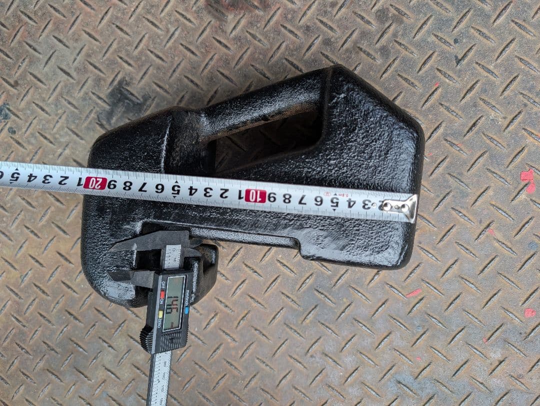 ★さらに値下げ★三菱トラクター　ウエイト　おもり　２個セット　中古現状