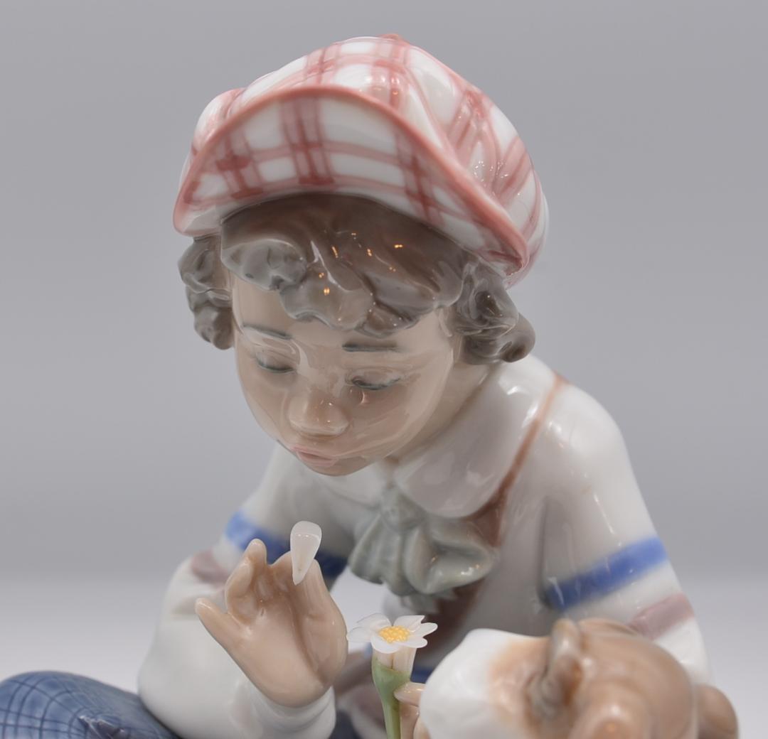 彼女もそうでありますように　＃5450　★リヤドロ　スペイン　ご成約済み