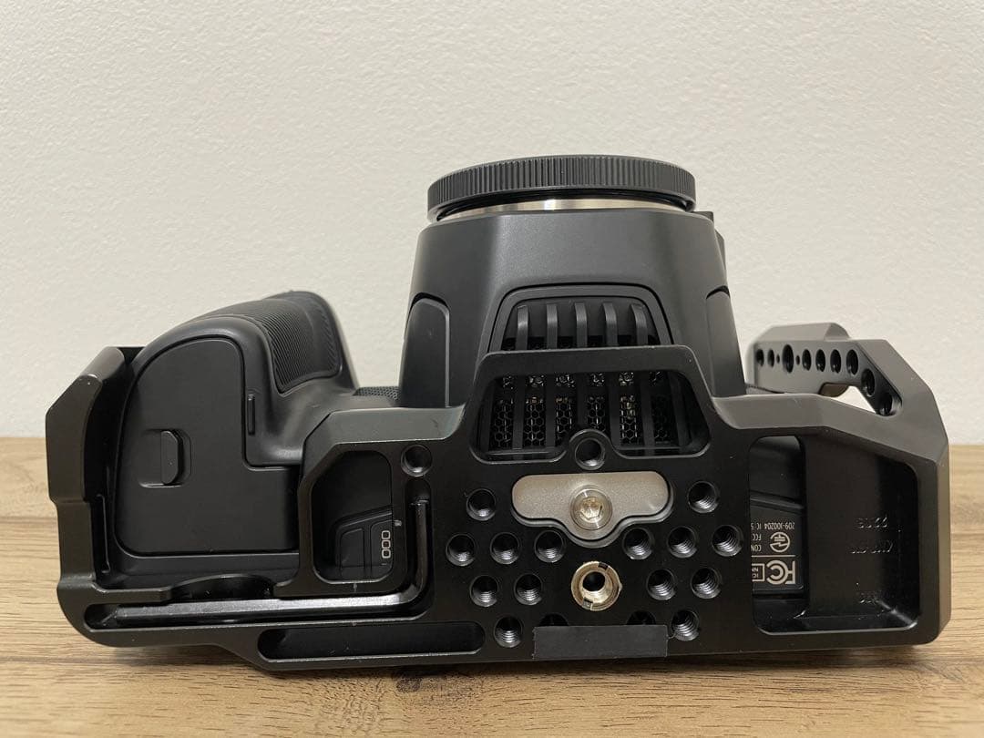 美品Blackmagic Pocket Cinema Camera 6K+ゲージ