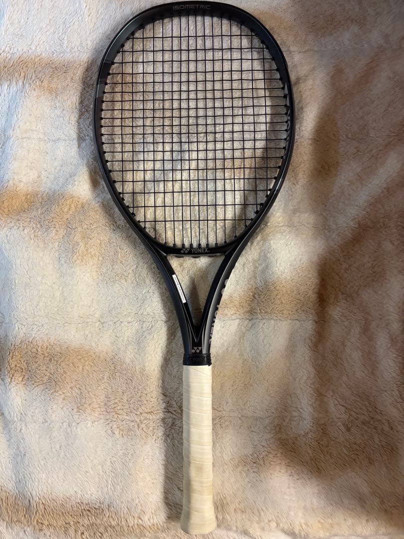 YONEX EZONE 100 アクアナイトブラック　G2