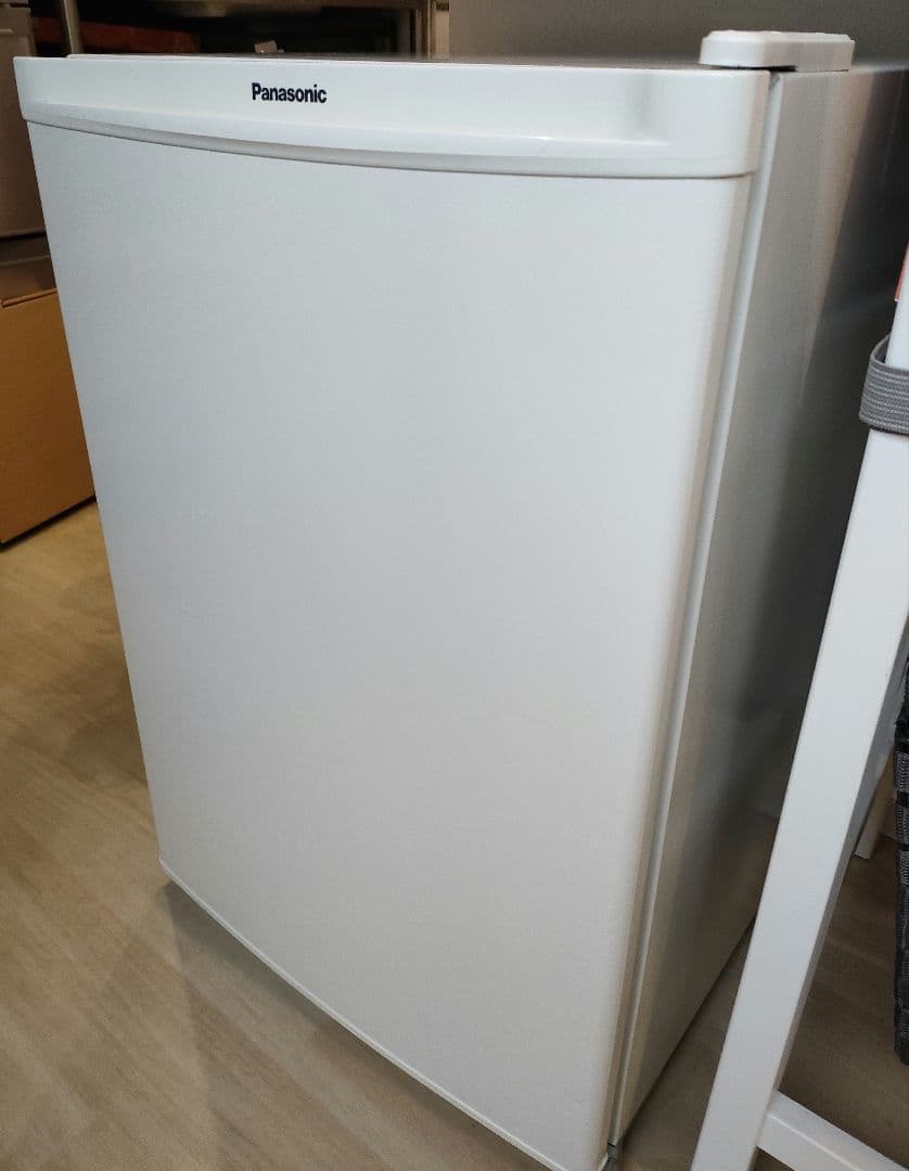 Panasonic 2021年　冷蔵庫 NR-A80D-W