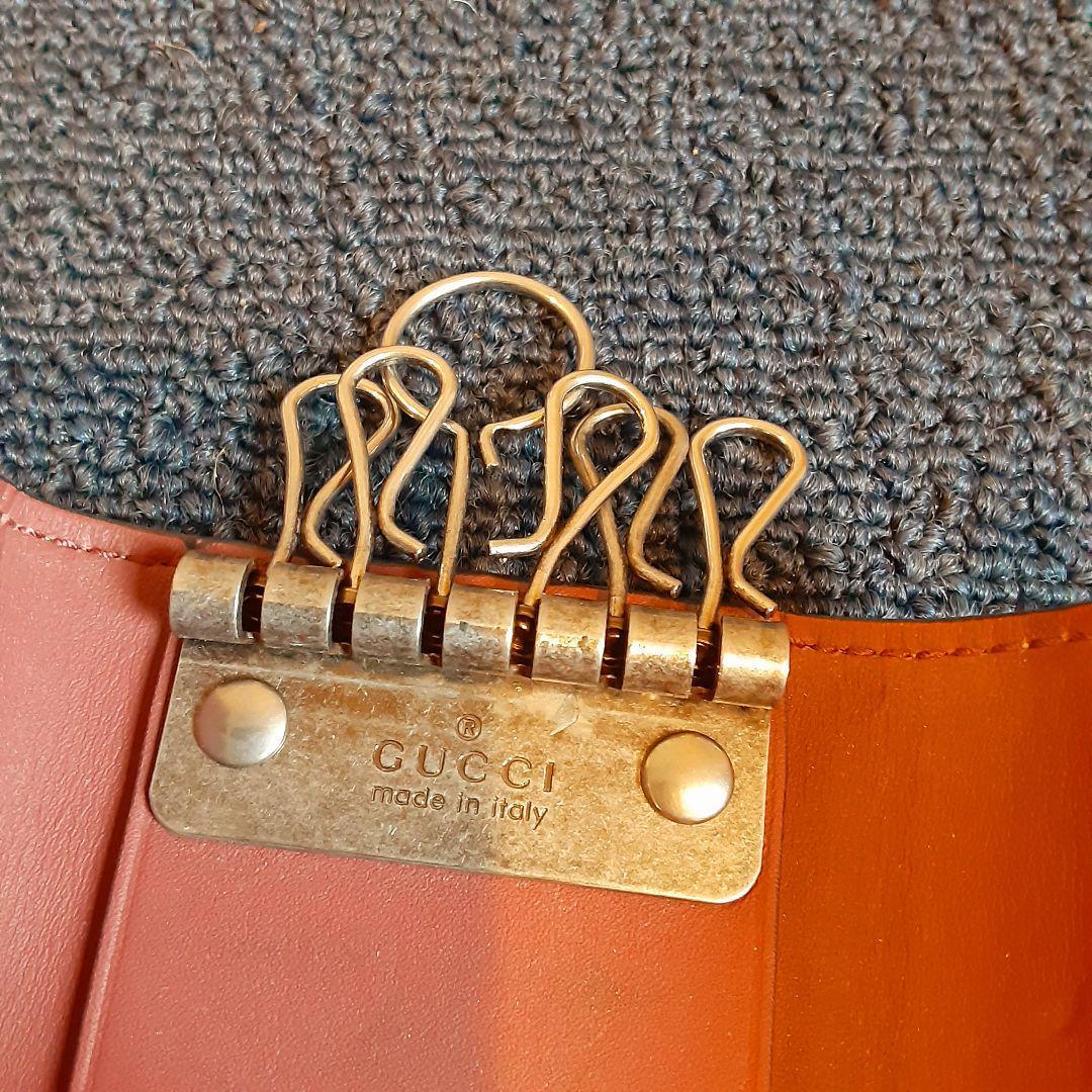 箱付き GUCCI グッチ 花柄 キーケース オシャレデザイン