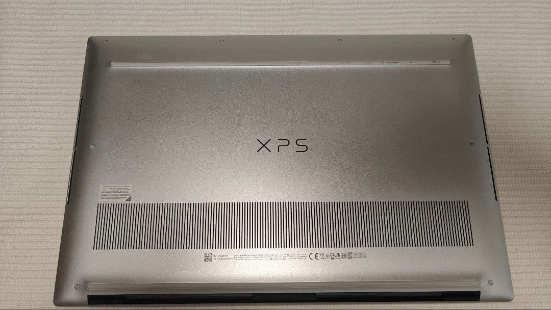 Windowsノート本体 DELL XPS 15 9500 i7/1650Ti/32GB/2TB/4K