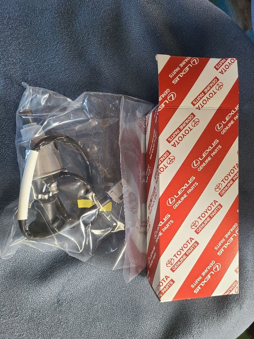 フ*ー様 トヨタ純正O2センサー・A/Fセンサー　ノアヴォクシー70系